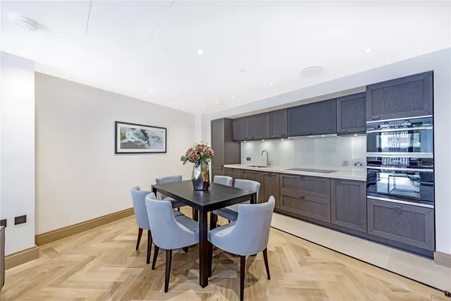 John Islip Street, London, SW1P, photo 2