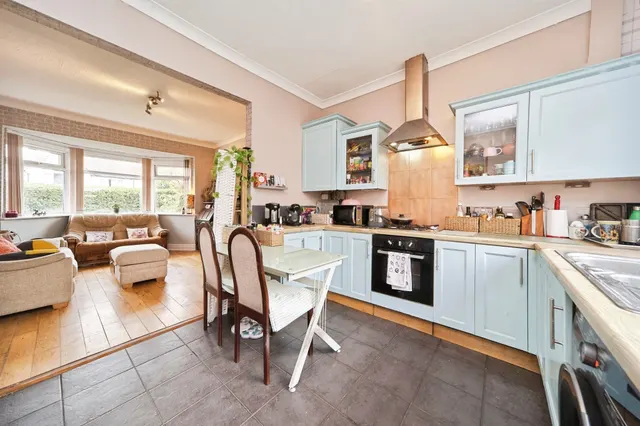 Ayresome Terrace, Leeds, LS8, photo 2