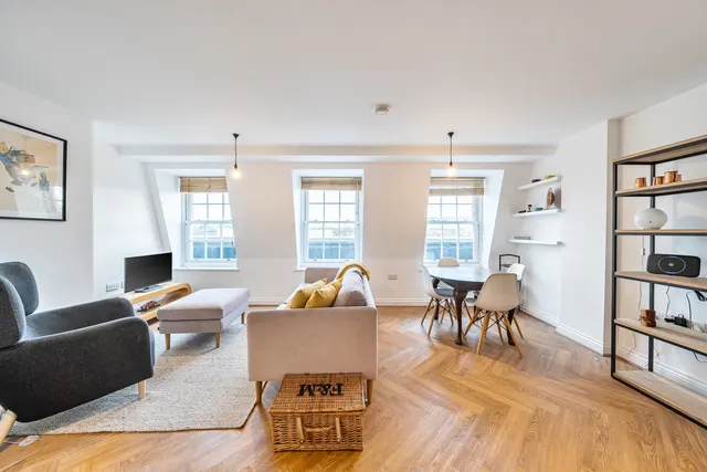 Grove Lane, Camberwell, London, SE5, photo 1