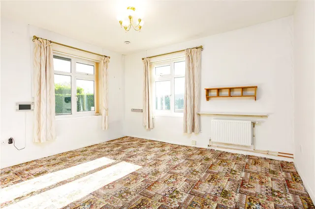 Market Street, Mossley, OL5, photo 3