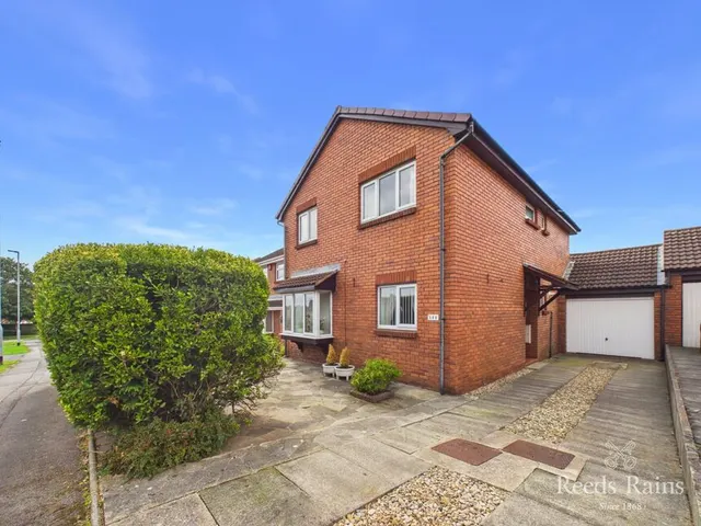 Photo 2 — The Glebe, Stockton-on-Tees, Durham, TS20
