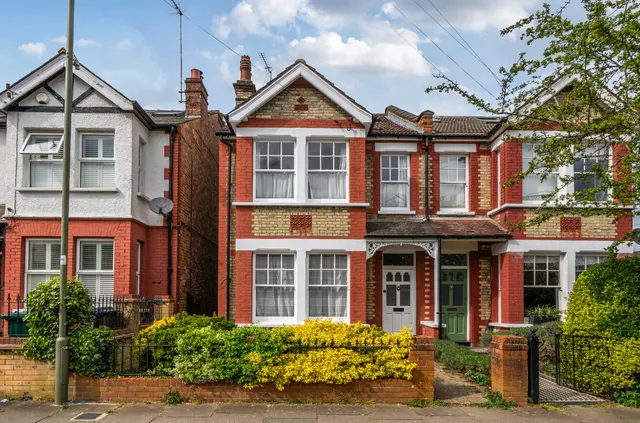 Margaret Road, Barnet, EN4 9RA, photo 1