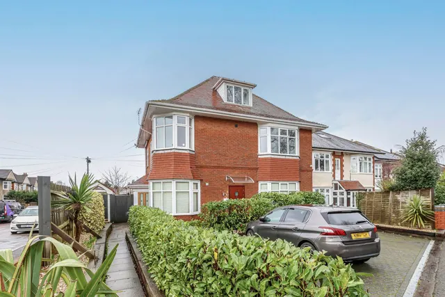 Heron Court Road, Bournemouth, photo 1