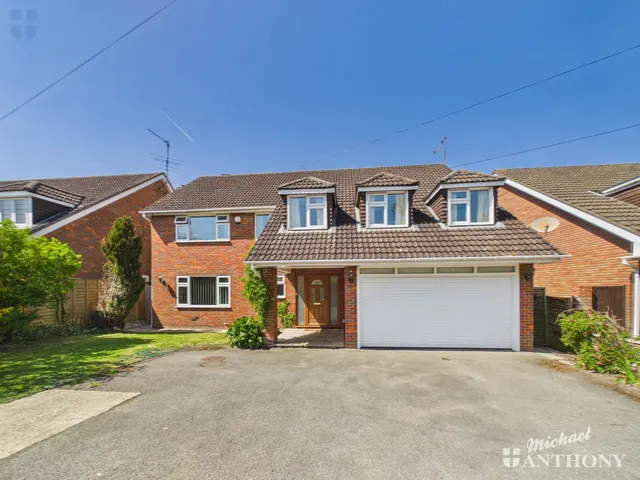 King Edward Avenue, Aylesbury, HP21 7JD, photo 1