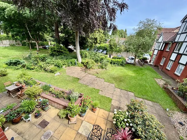 Barlow Moor Road, Didsbury, M20, photo 3