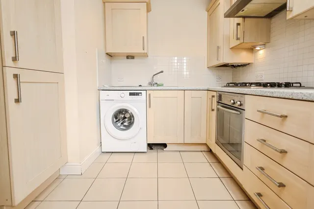 West Heath Road, Northfield, B31, photo 3