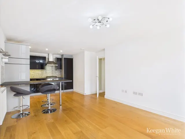 Grange Drive, High Wycombe, HP13, photo 3