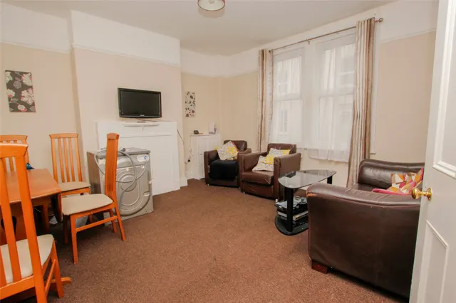 Hopkins Street, Weston-super-Mare, BS23, photo 2
