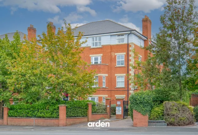 Warwick Road, Westley Heights, B92, photo 1