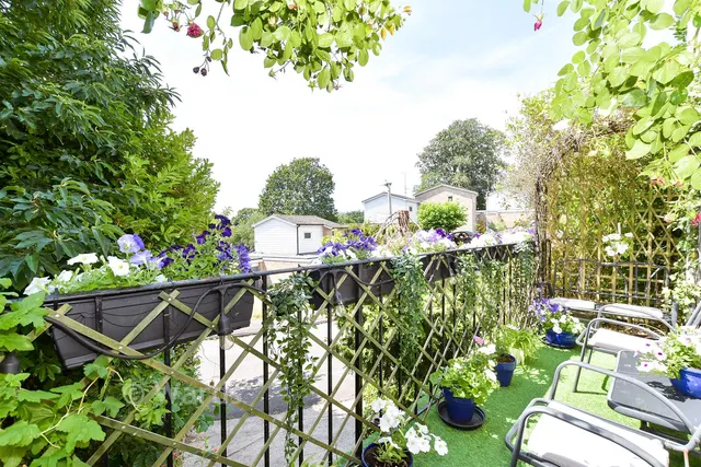 Redleaf Close, Tunbridge Wells, TN2, photo 2