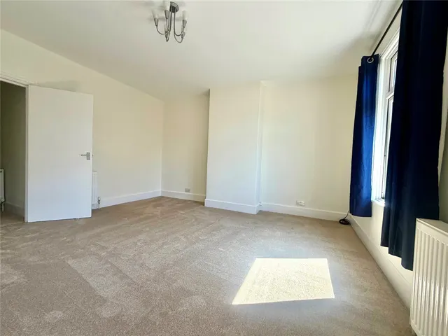 Photo 3 — High Street, Kent, Rusthall, TN4 8SD