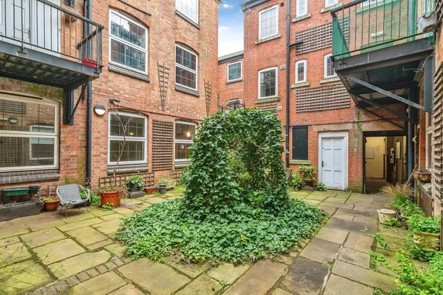 Photo 3 — Radford Road, Nottingham, Nottinghamshire, NG7