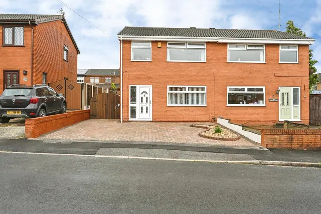 Woolton Close, Ashton-in-Makerfield, Wigan, Greater Manchester, WN4, photo 1