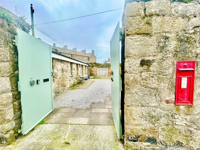 Beaumaris, LL58, photo 2