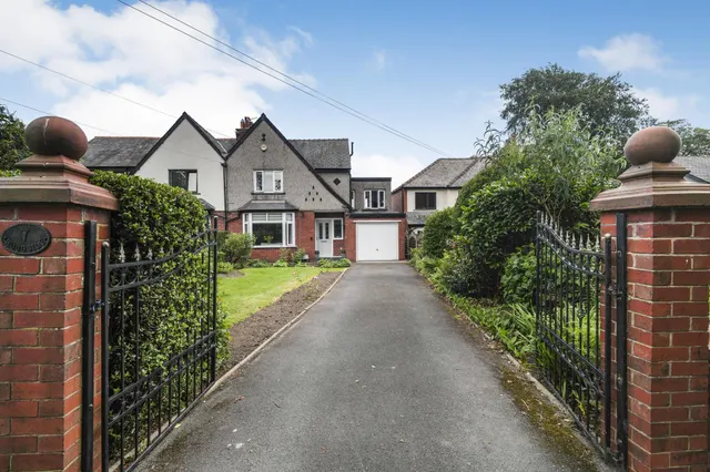 Ribblesdale Place, Higherford, BB9, photo 1