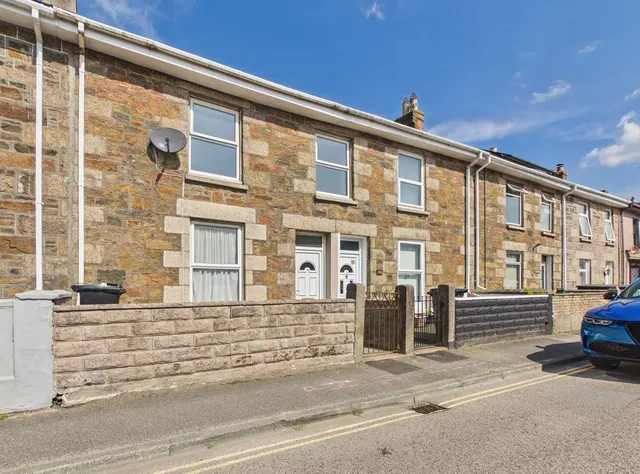 East End, Redruth, photo 1