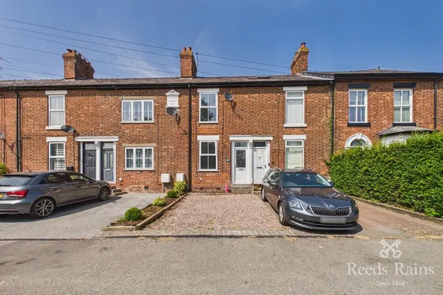 Middlewich Road, Holmes Chapel, Cheshire, CW4, photo 1