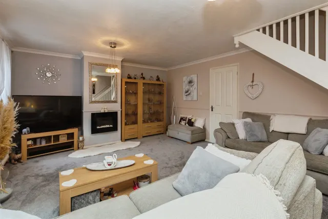 Cherwell Road, Aylesbury, HP21, photo 3