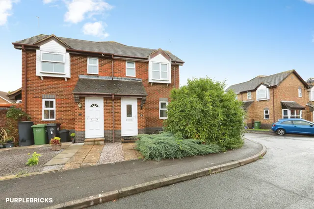 St. Johns Close, Evesham, WR11, photo 1