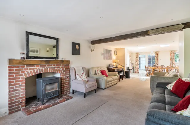 Clandon Drive, Boyatt Wood, SO50, photo 2