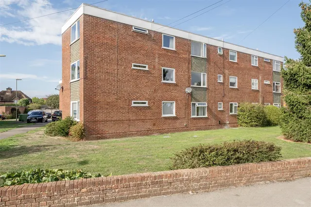 Havelock Road, Warsash, photo 1