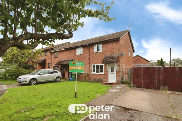 Reigate Close, Cardiff, CF14, photo 1