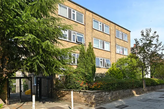 Rondu Road, London, NW2, photo 1