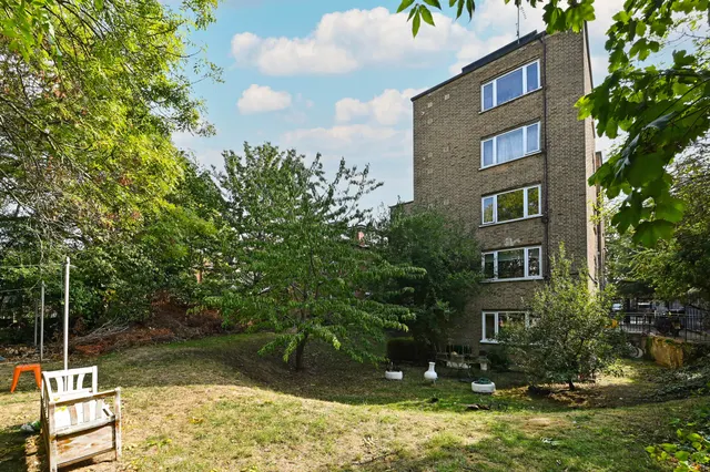 Rondu Road, London, NW2, photo 3