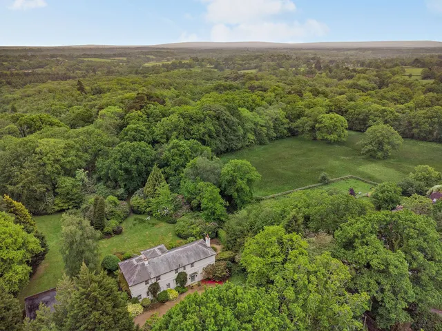 Firgrove Road, Cross in Hand, TN21, photo 1