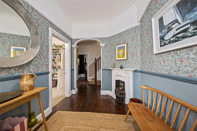 Burlington Avenue, Kew, TW9, photo 2
