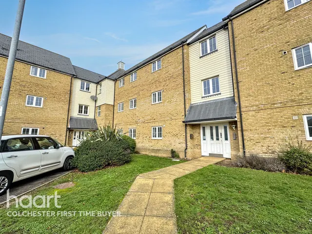 Weyland Drive, Colchester, CO3, photo 1