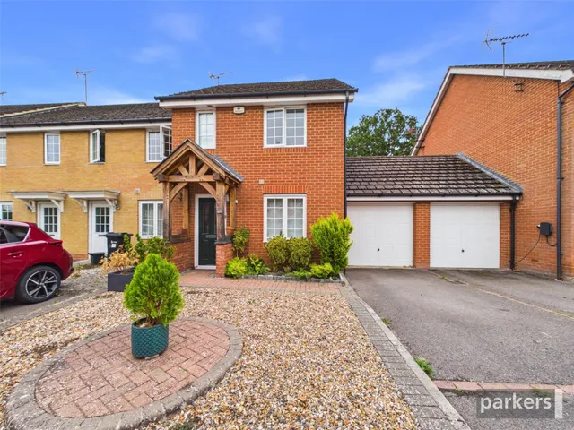 Jersey Drive, Winnersh, RG41, photo 1