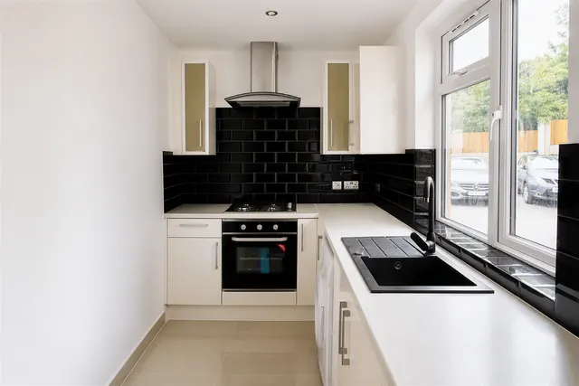 Homesdale Road, Bromley, BR1, photo 1