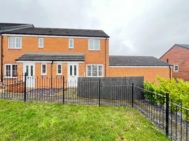 Ivatt Walk, Shildon, DL4, photo 1