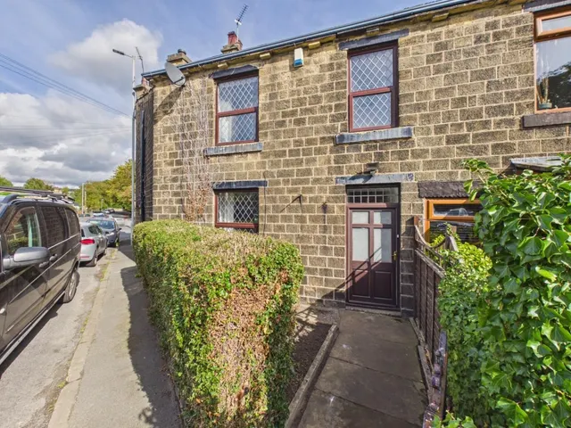Leeds Road, Idle, BD10, photo 1