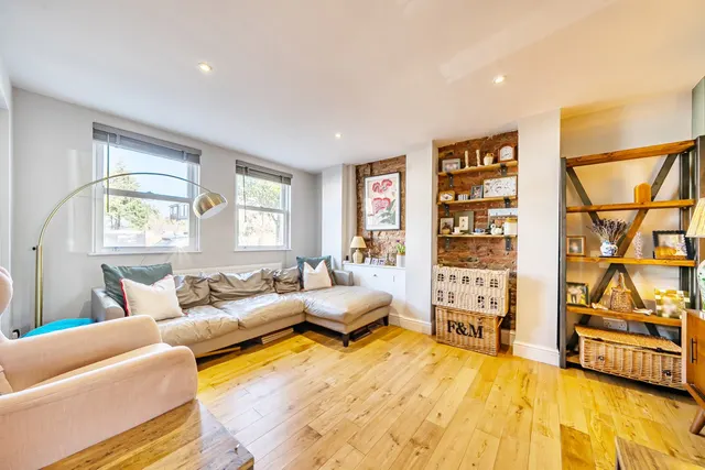 Underhill Road, SE22, photo 1