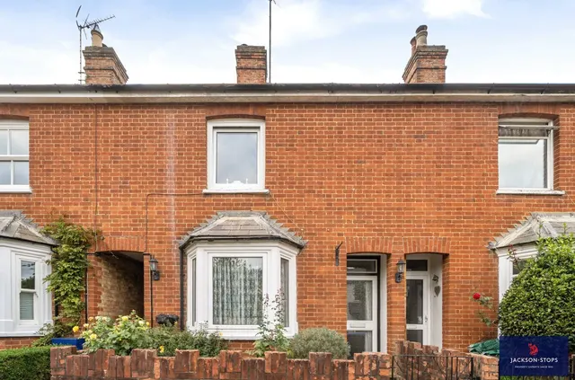 Mentone Avenue, Aspley Guise, MK17, photo 1