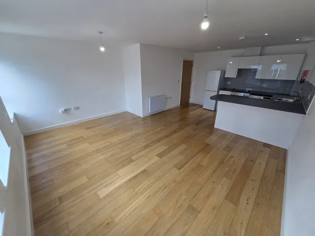 Rothesay Road, LU1, photo 1