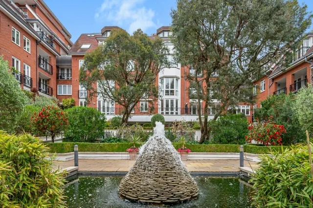 Kidderpore Avenue, Hampstead, NW3, photo 1