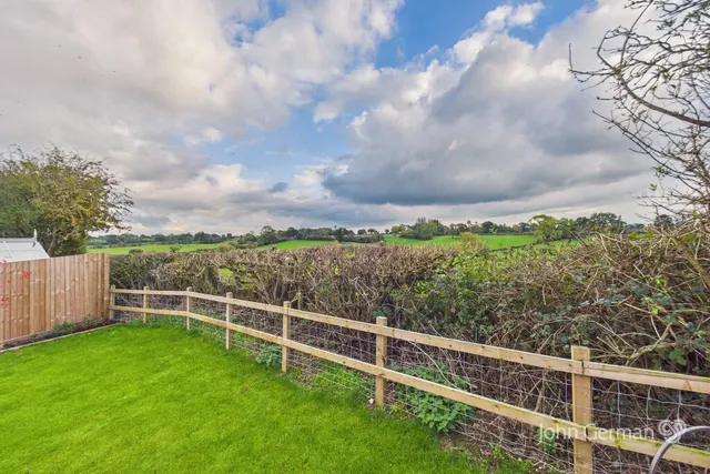 Baxter Road, Uttoxeter, photo 2