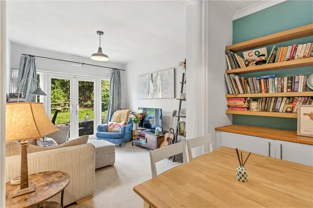 Ritherdon Road, London, SW17, photo 1