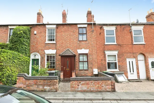 Portland Street, Worcester, photo 1