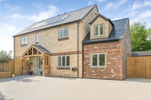 Brookside, Southwick, PE8, photo 1