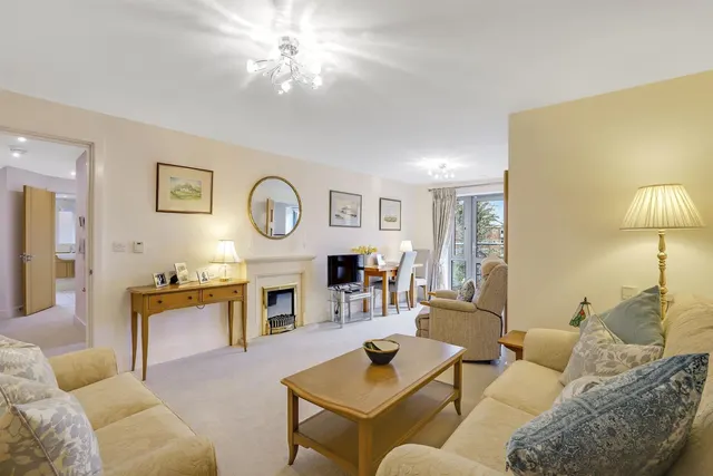 Shotfield, Wallington, SM6, photo 1
