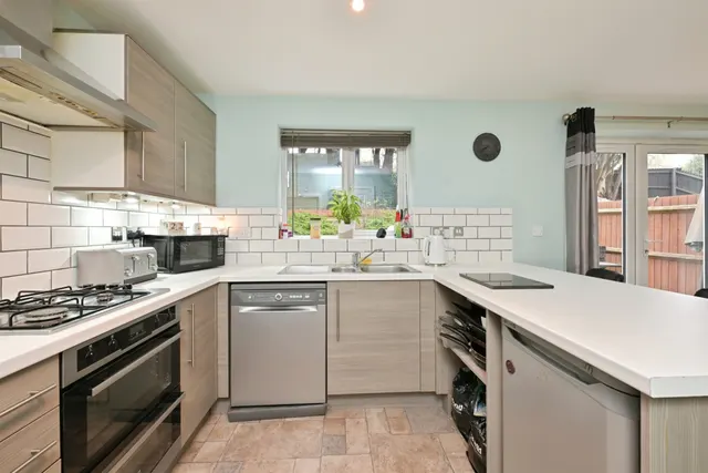 Photo 3 — Whitney Drive, Yaxley, Peterborough