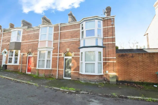 St. Sidwells Avenue, photo 1