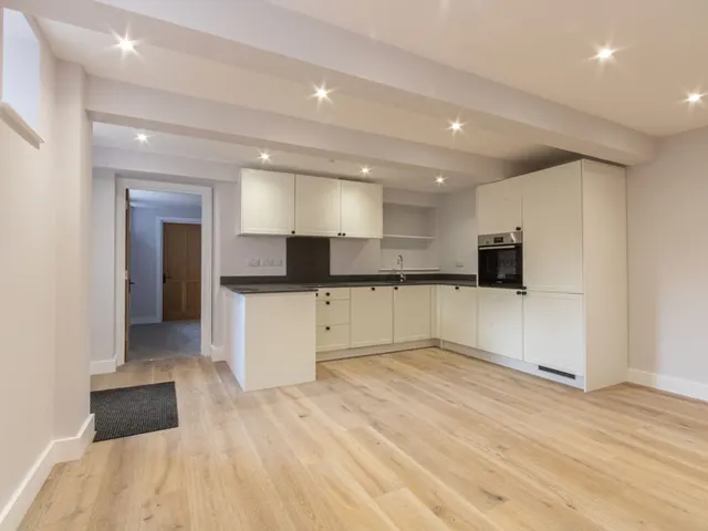 Photo 3 — Buckfield House Oakley Place, Hartley Wintney, Hook, RG27 8FT