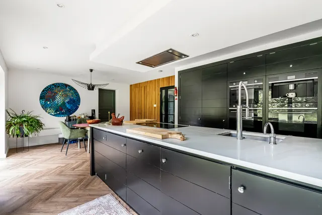 Woodhurst Lane, Oxted, RH8, photo 2