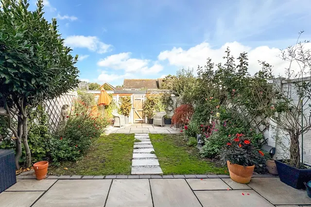 East Preston, Littlehampton, BN16, photo 2