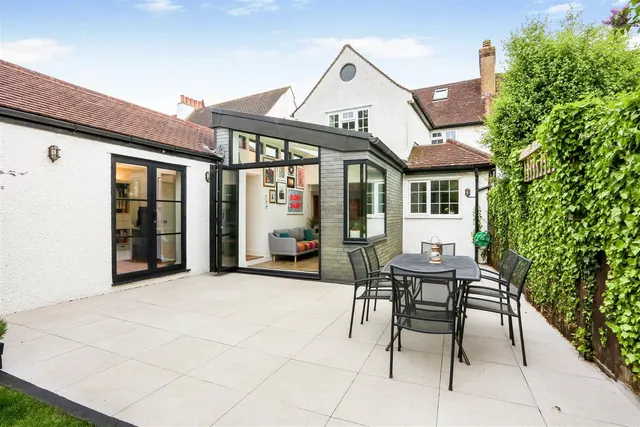 Photo 3 — Salisbury Road, Banstead, SM7 2DR